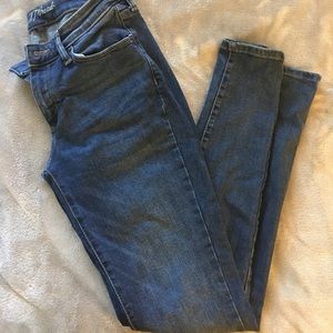 UNIVERSAL THREAD Jeans